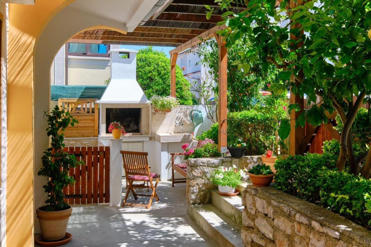 Apartments Enna Mali Lošinj Eksteriør bilde