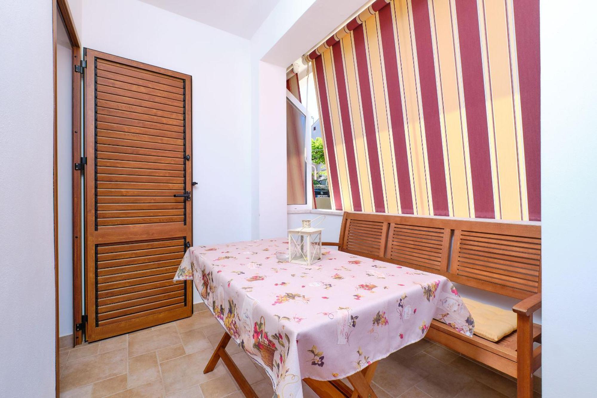 Apartments Enna Mali Lošinj Eksteriør bilde