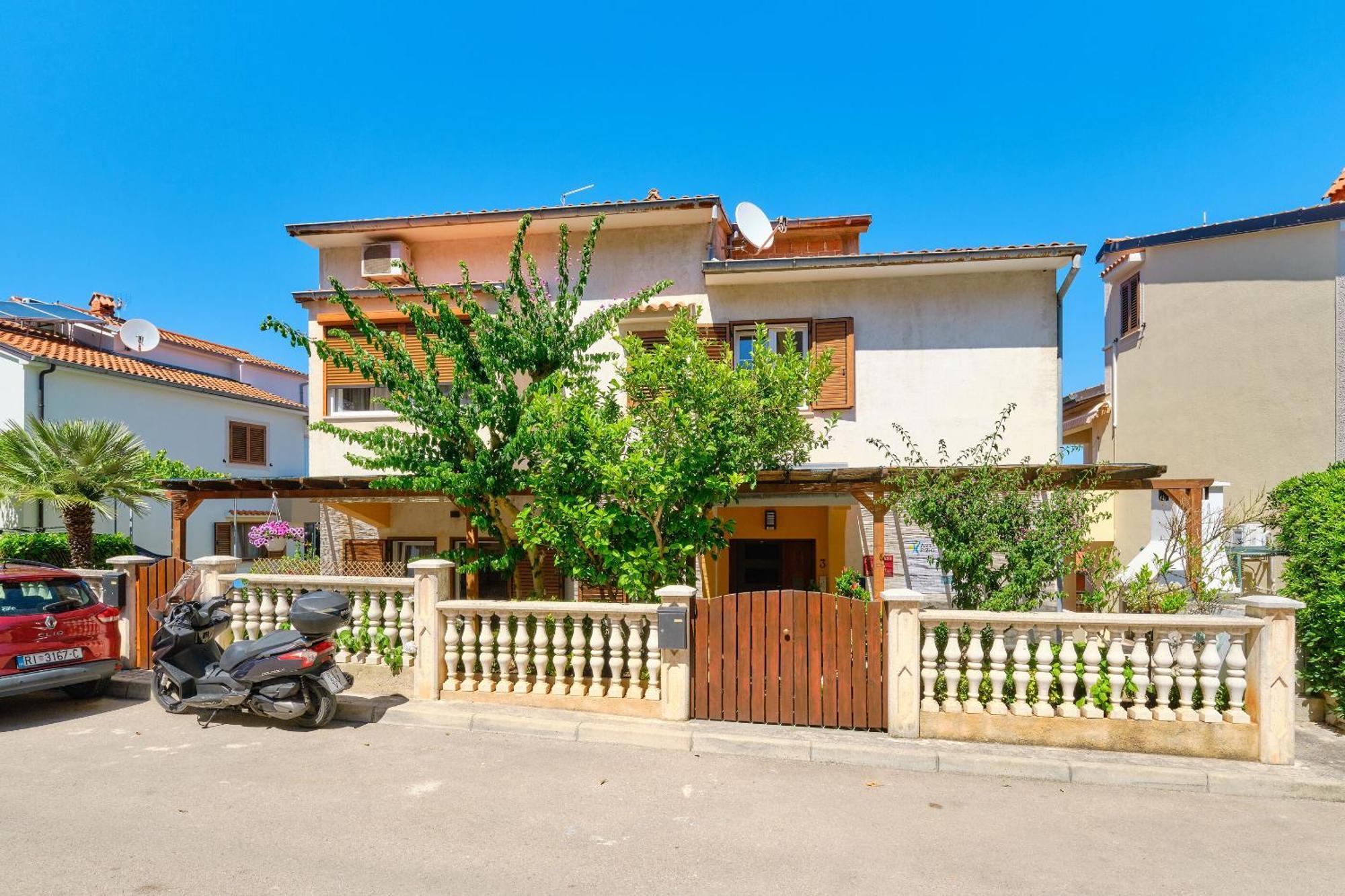Apartments Enna Mali Lošinj Eksteriør bilde