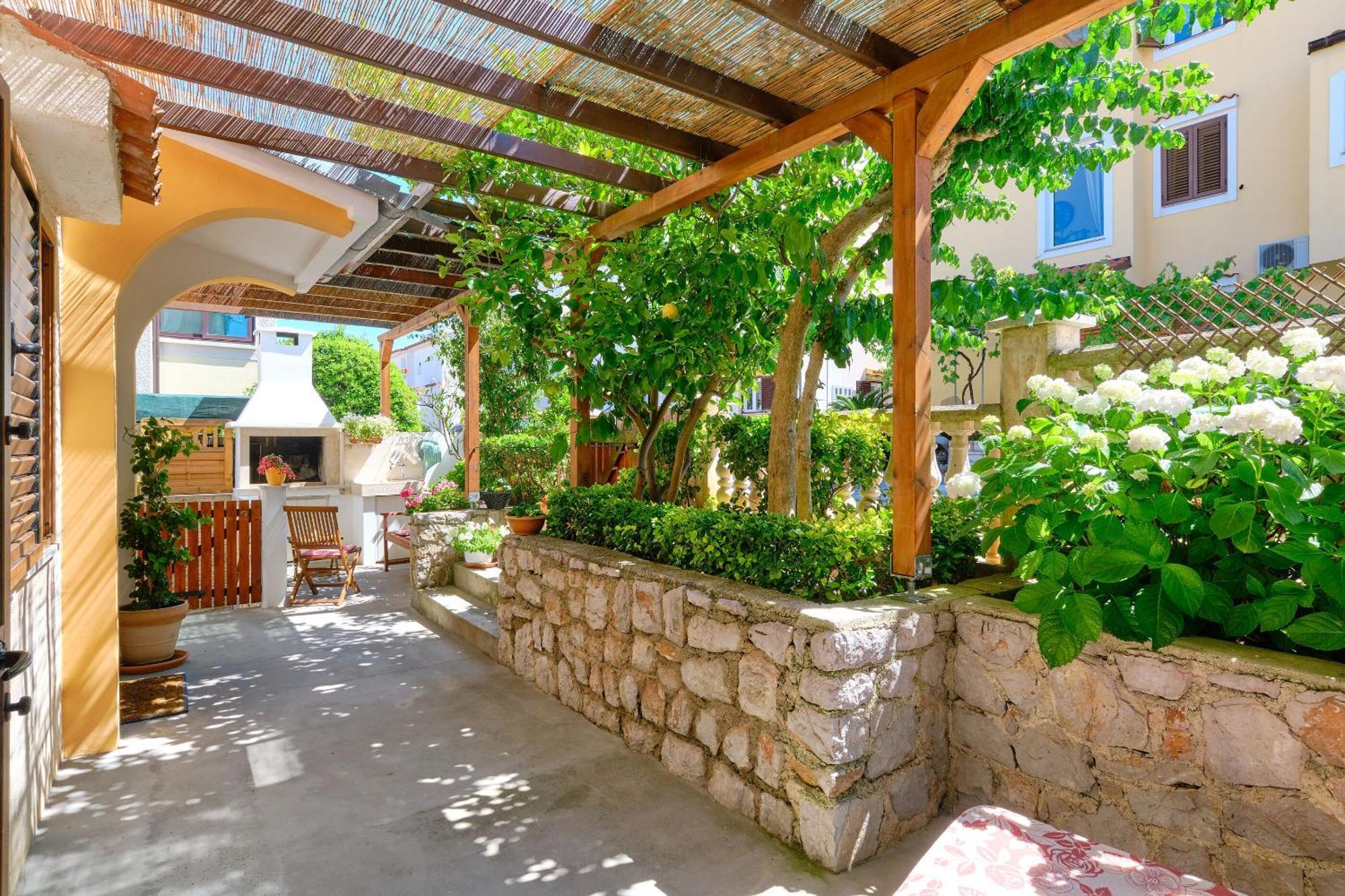 Apartments Enna Mali Lošinj Eksteriør bilde