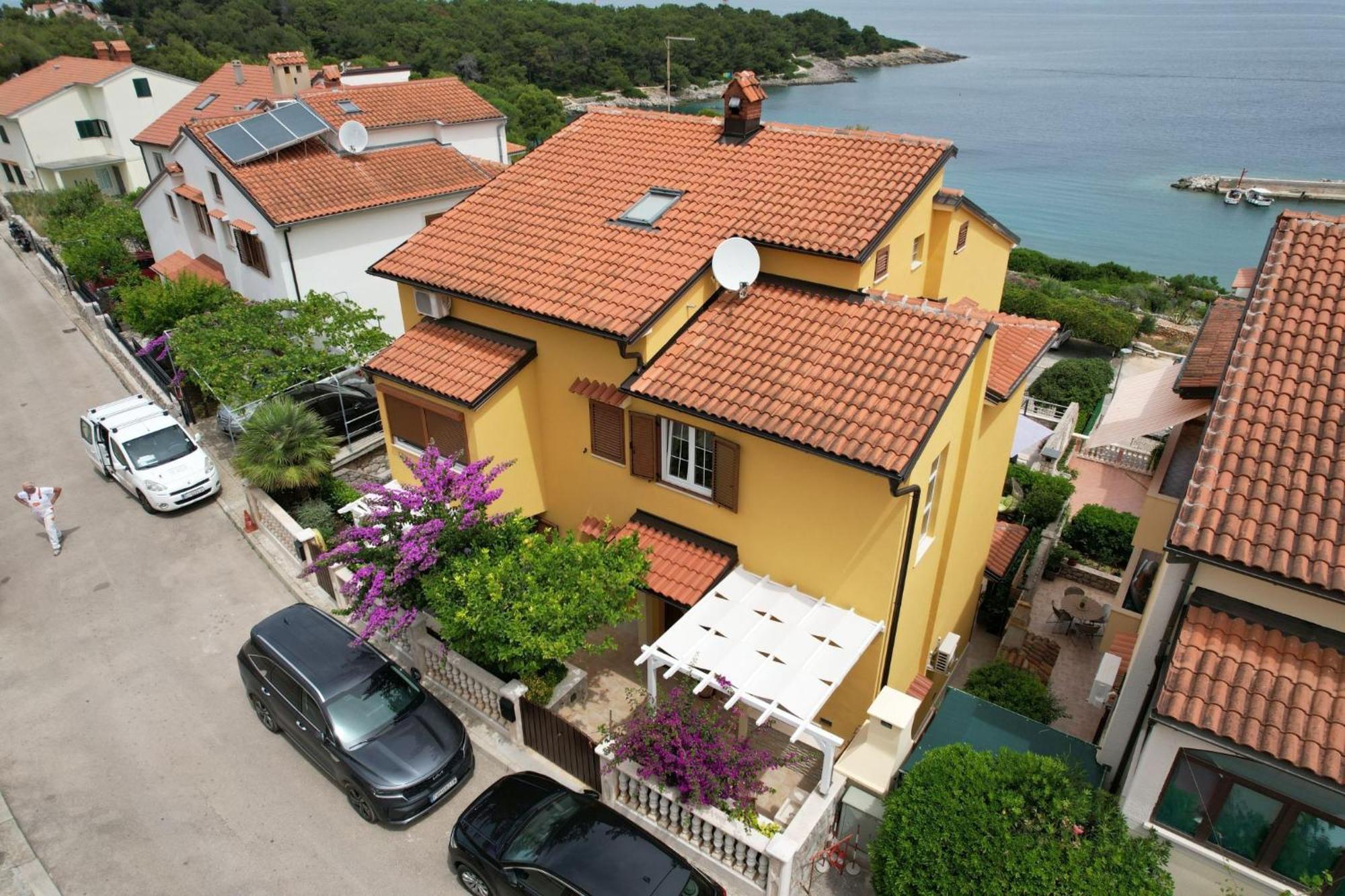 Apartments Enna Mali Lošinj Eksteriør bilde