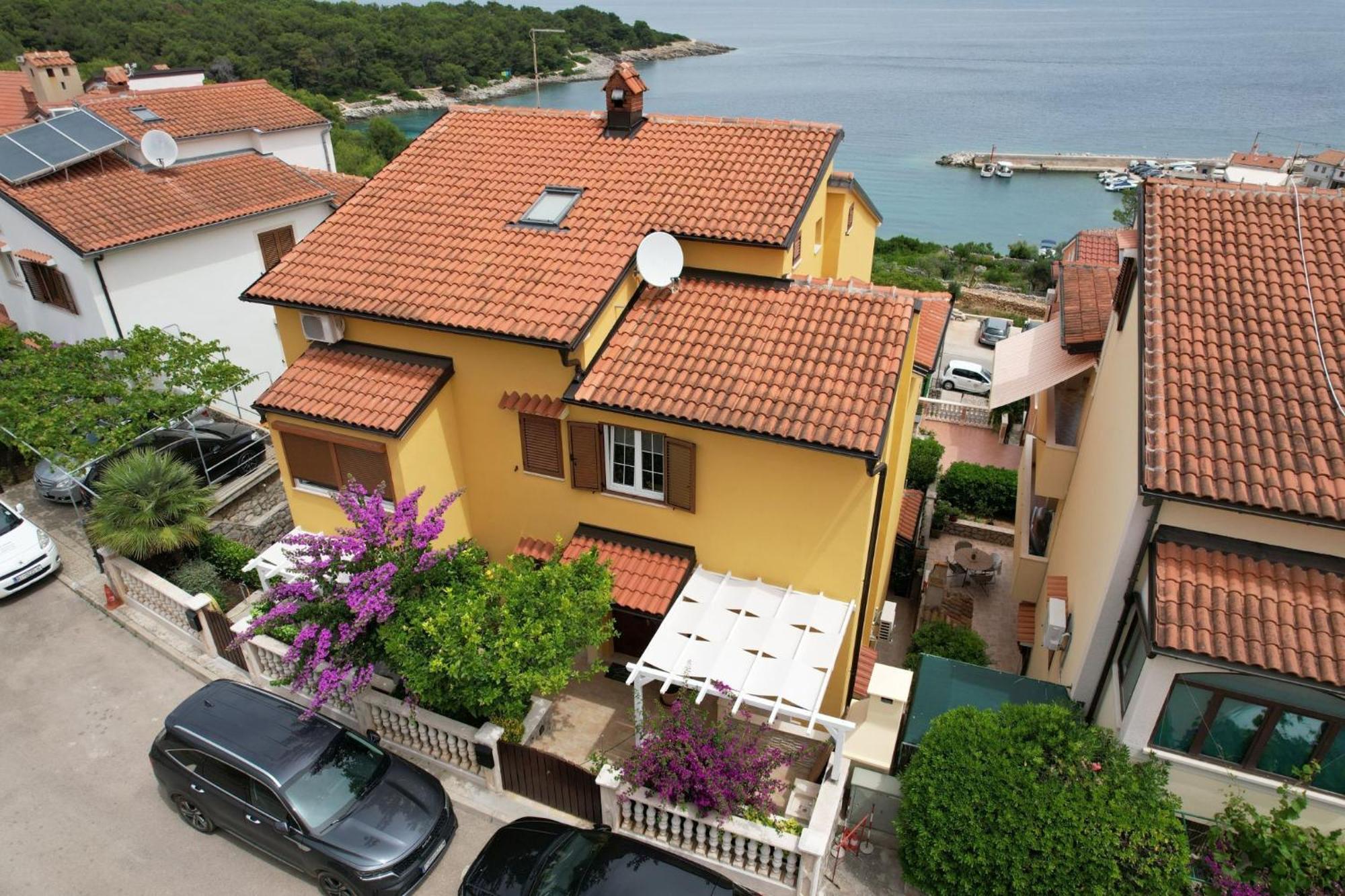 Apartments Enna Mali Lošinj Eksteriør bilde